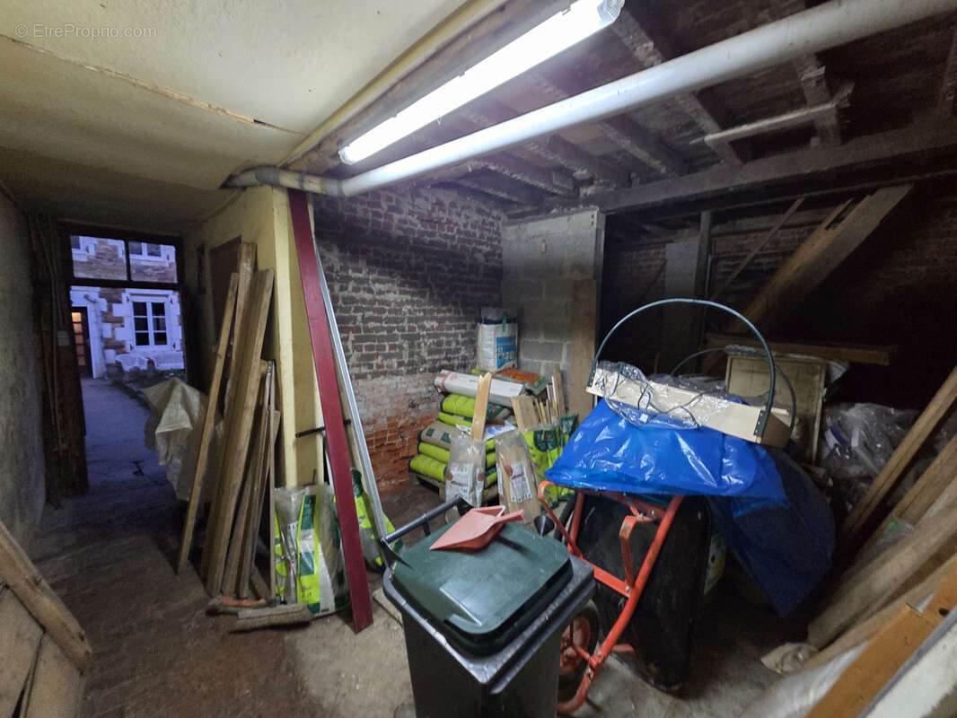 Maison à MAUBERT-FONTAINE