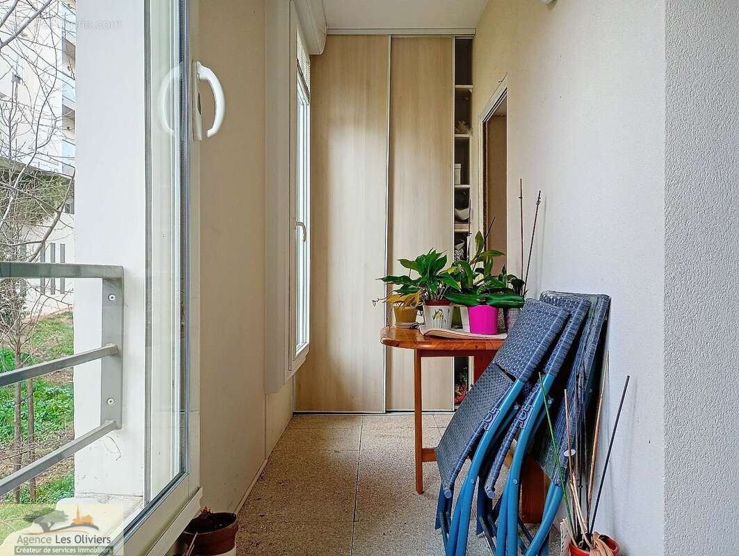 Appartement à JUVIGNAC