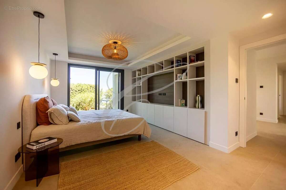 Maison à ROQUEBRUNE-CAP-MARTIN