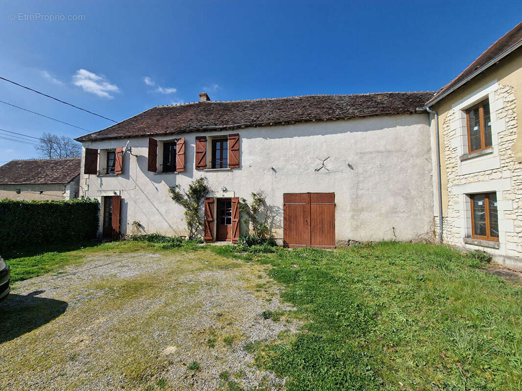 Maison 86 m² à Chambon  - photo 2