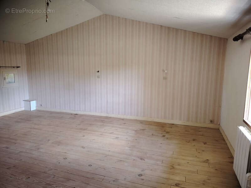 Maison à vendre 9 pièces IRAIS (79) - photo 6