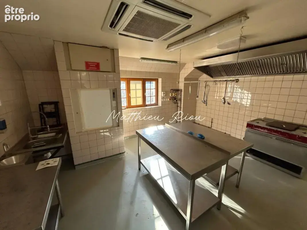 Locaux/Biens immobiliers - photo 4