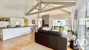 Photo 1 - Maison à MARTIGNAS-SUR-JALLE