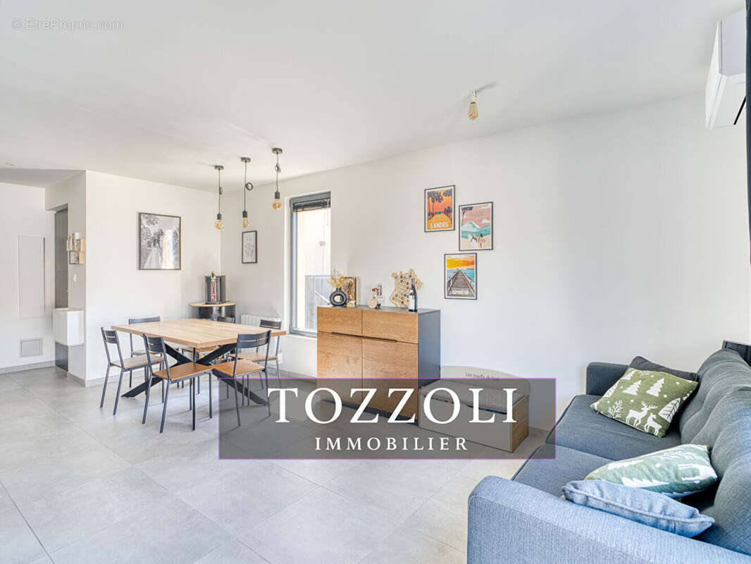 Appartement à VERNIOZ
