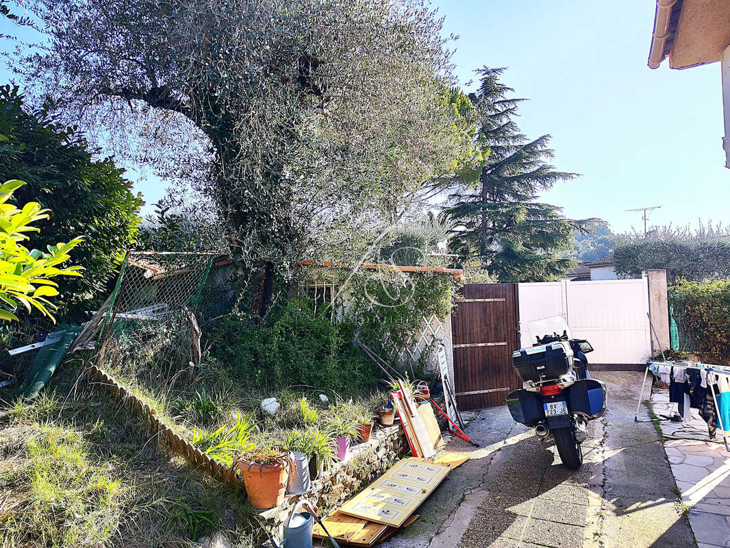 Maison à PEGOMAS