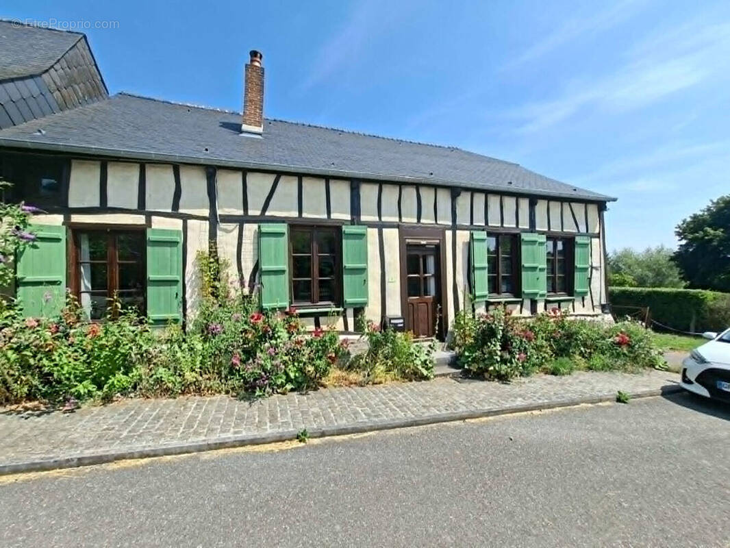 Maison à PLOMION