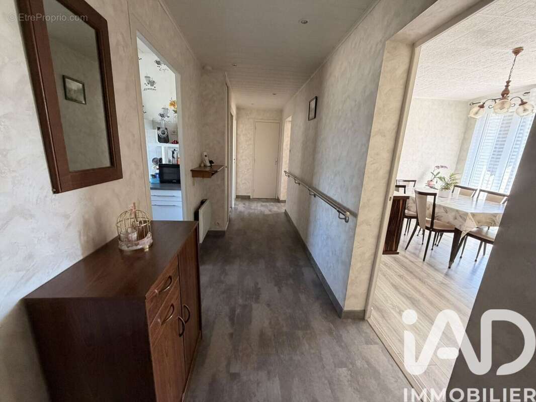 Photo 8 - Appartement à LIVRON-SUR-DROME