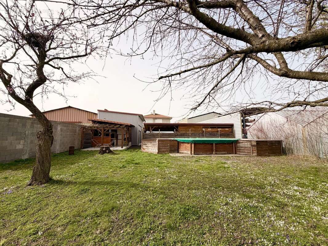 Maison à LEMPDES