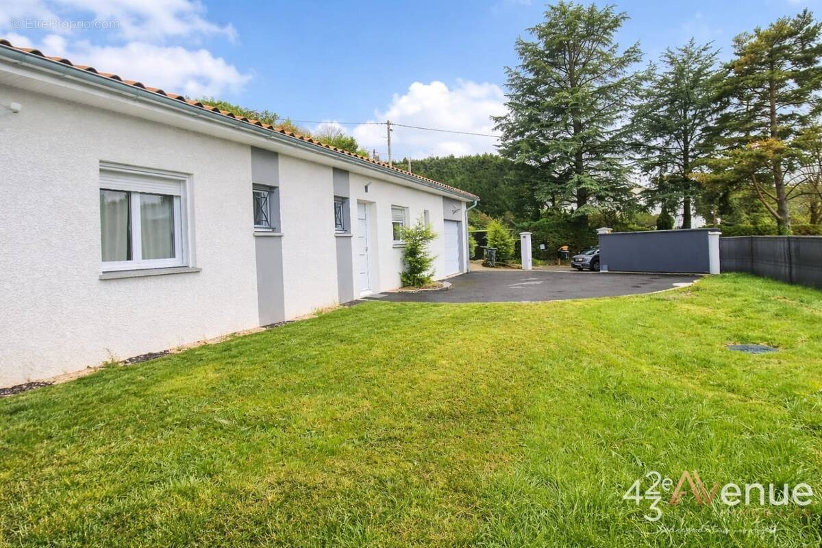 Maison à SAINT-CHAMOND