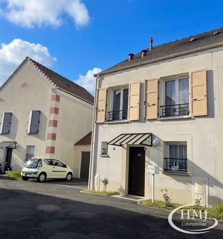 Maison 95 m² à Lisses  - photo 2