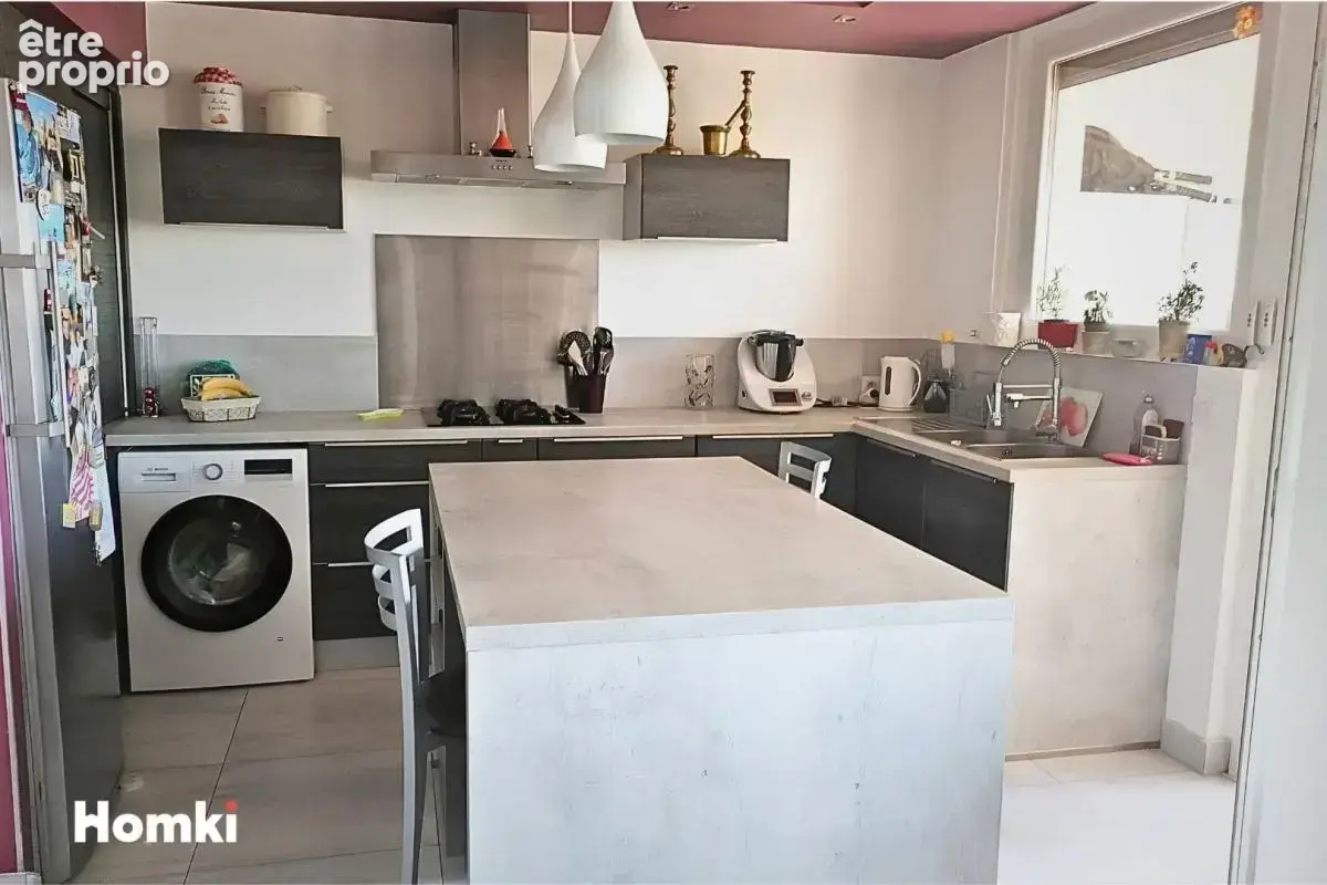 COUP DE CŒUR À BRON ÉGLISE , à vendre T4 de 104m² - photo 3