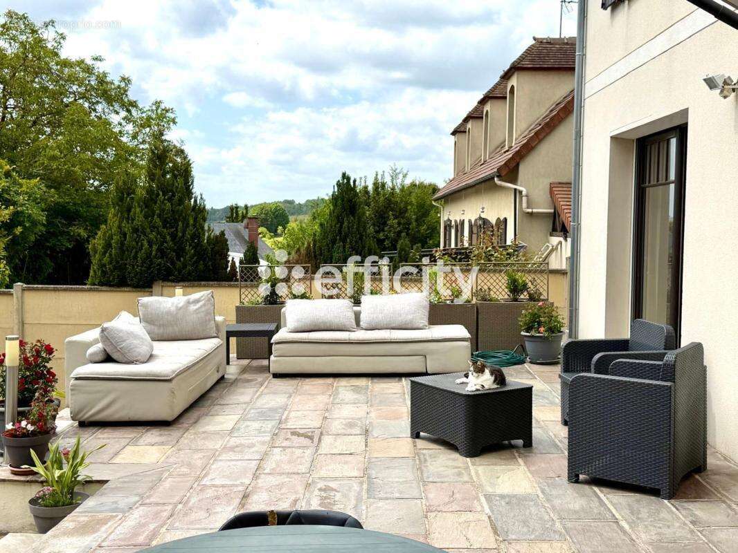 Maison 160 m² à Tessancourt-Sur-Aubette  - photo 15