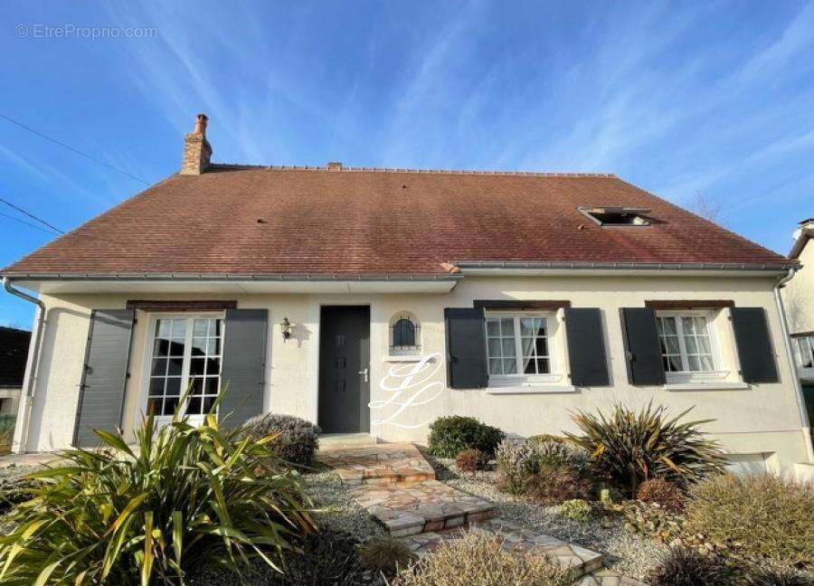 Maison à LAIGNE-EN-BELIN