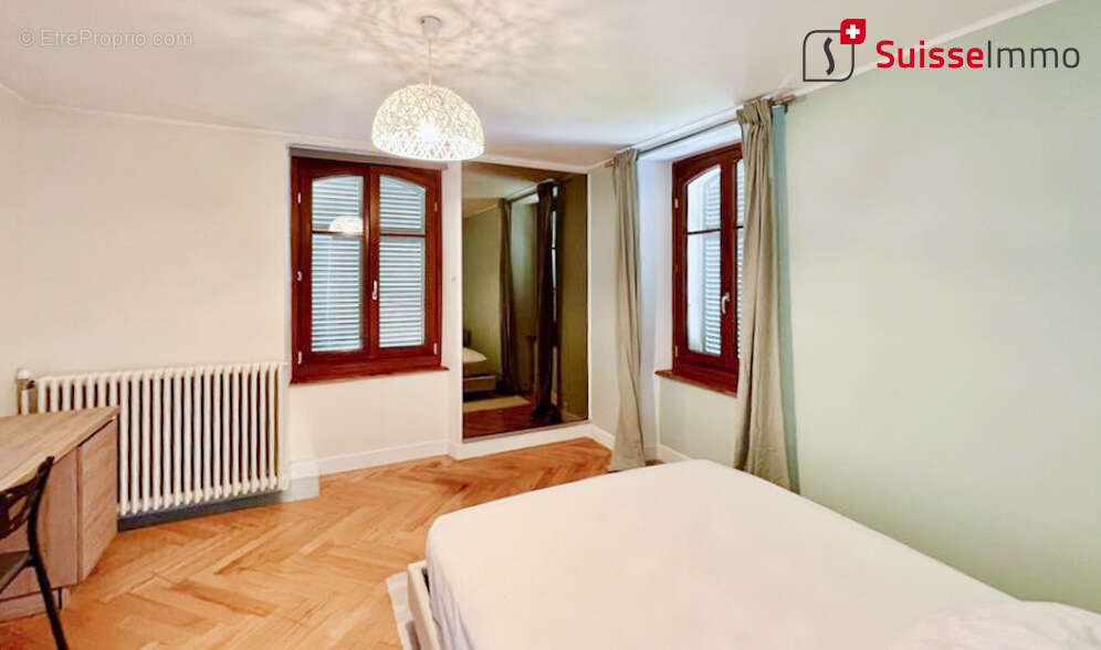 Maison de maître Maiche 10 pièce(s) 250 m2 - photo 8