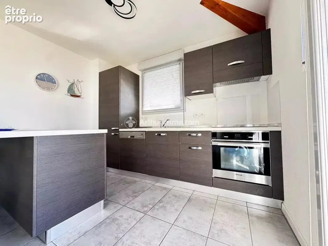 Évian-les-bains – dernier étage avec vue lac – 75 m² – 3 chambres - photo 4