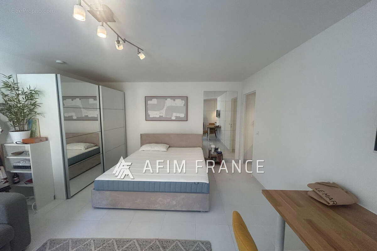 Appartement à BEAUSOLEIL