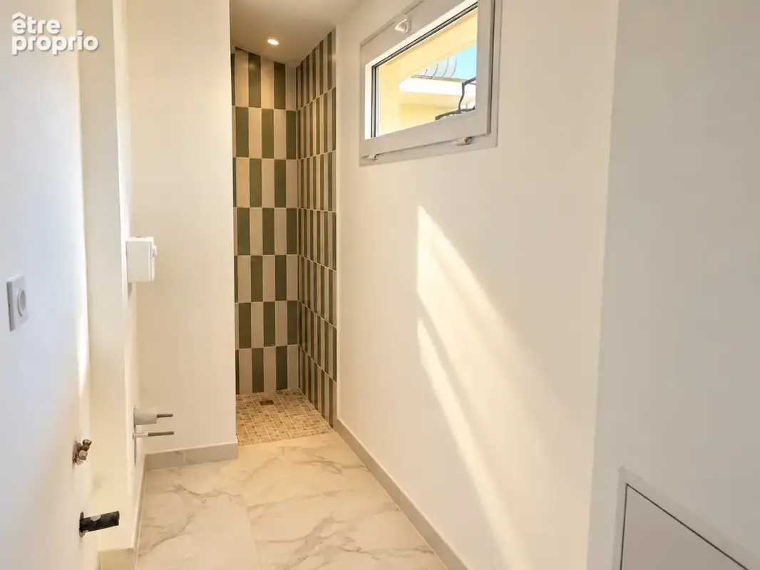 Appartement T3 rénové - 49 m2 - 2 chambres - Quartier Saint-Bruno - photo 4