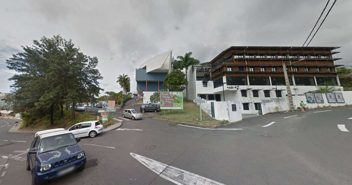 Commerce à SAINT-DENIS