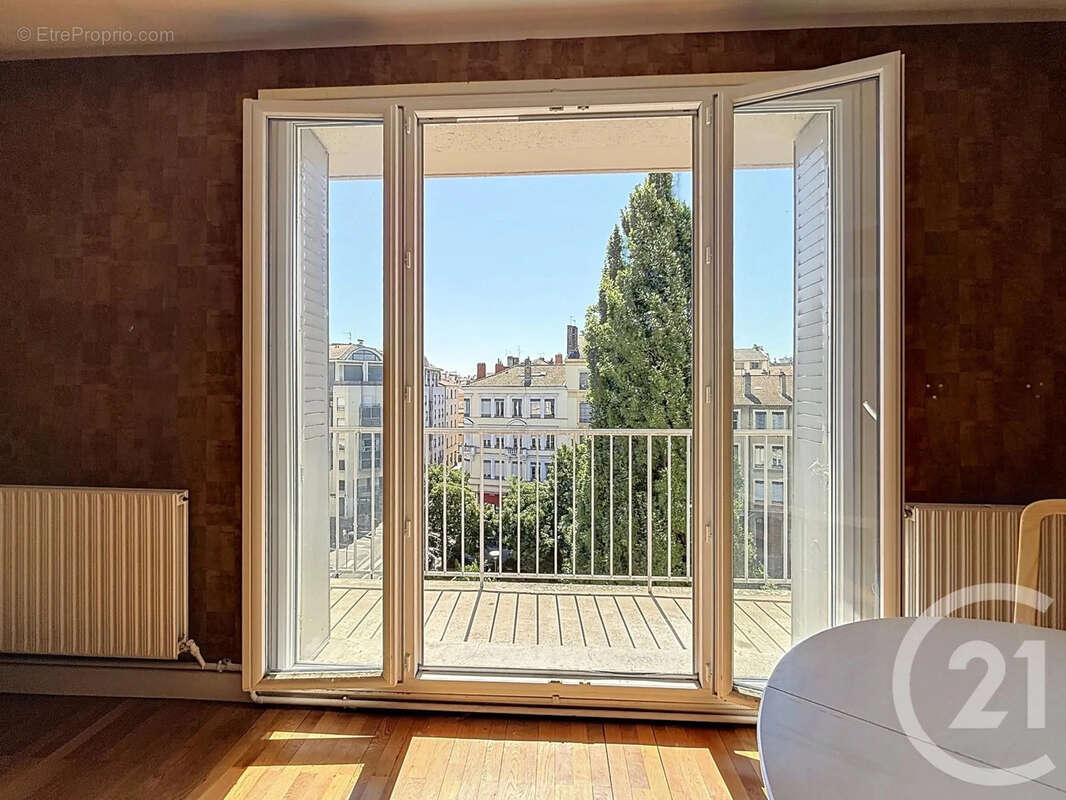 Appartement à LYON-7E