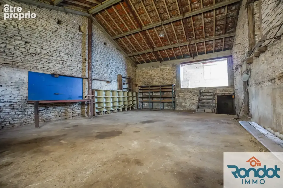 Maison 4 pièces / 2 chambres / 125 m2 / 591 m2 terrain - photo 7