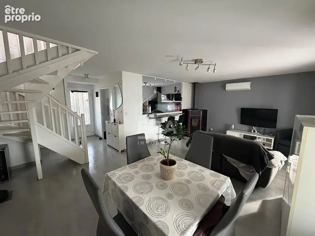 Maison 98m² à villefontaine - photo 7