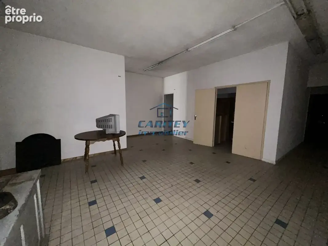Immeuble 1488m2 centre-ville lure - photo 6