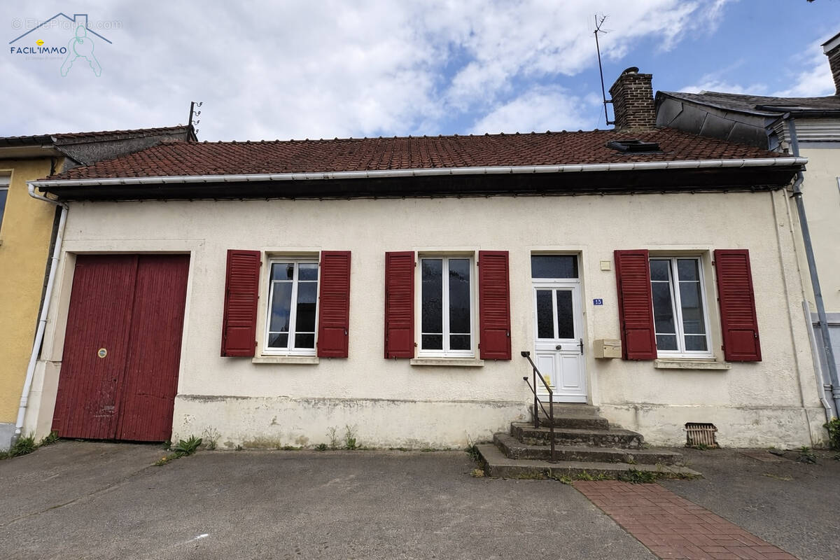 Maison à BERTEAUCOURT-LES-DAMES