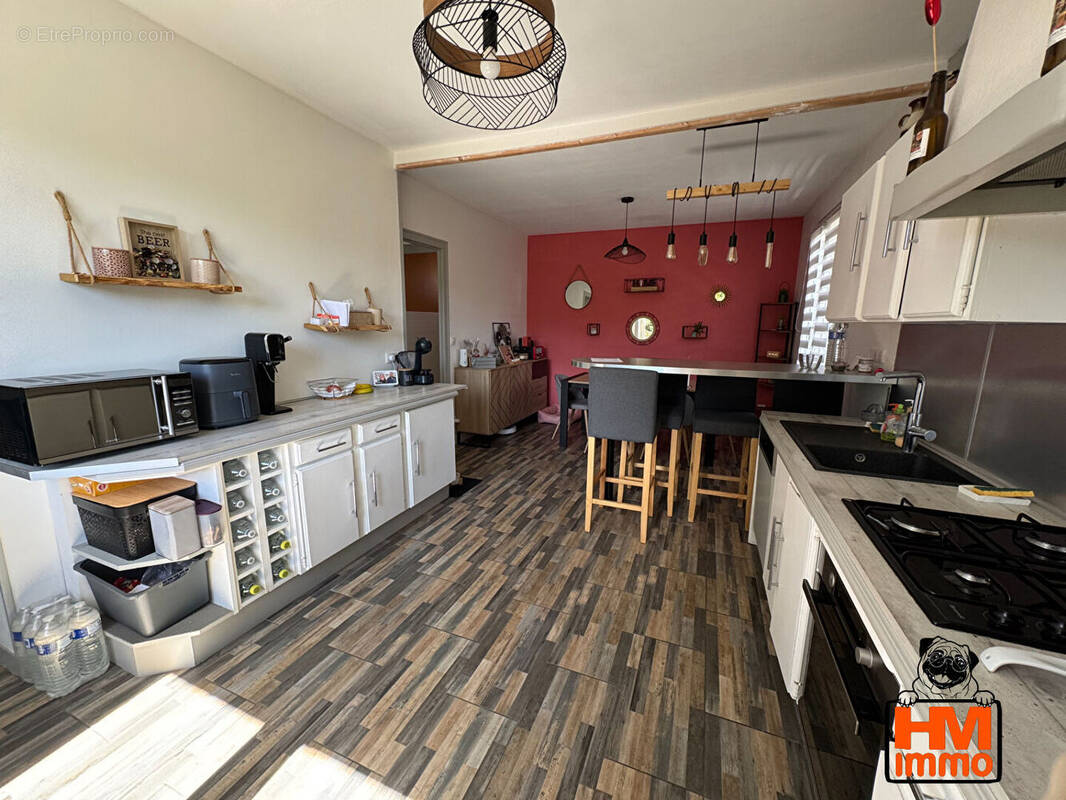 Maison à SAINT-JUNIEN