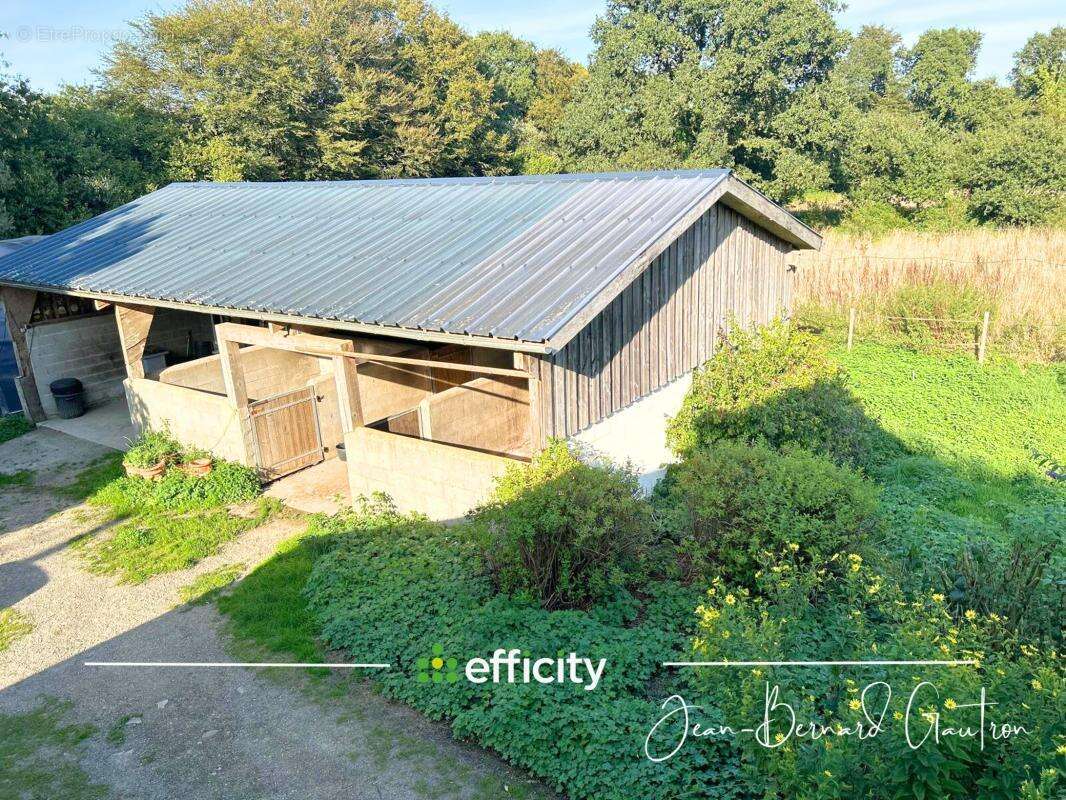 Maison à MAEL-PESTIVIEN