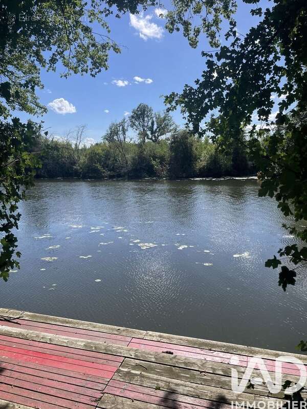 Photo 3 - Terrain à LA SUZE-SUR-SARTHE