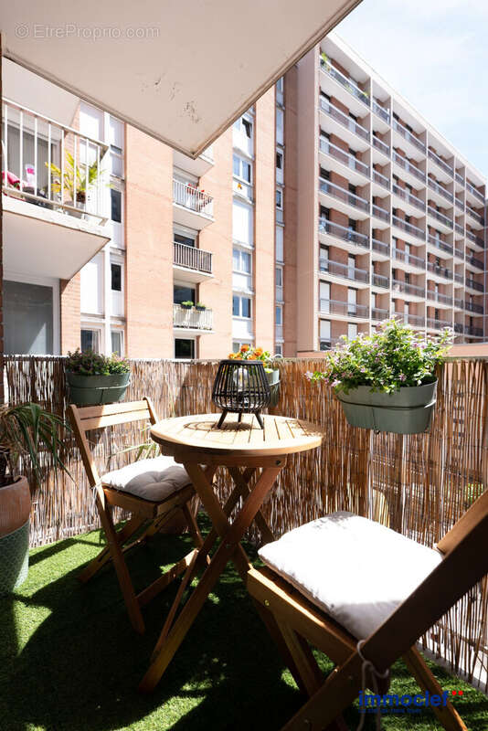 Appartement à LA MADELEINE
