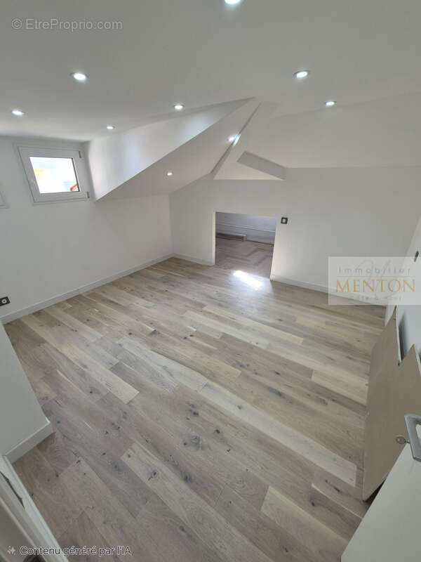 Appartement à MENTON