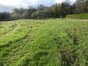 Terrain à CORMEILLES