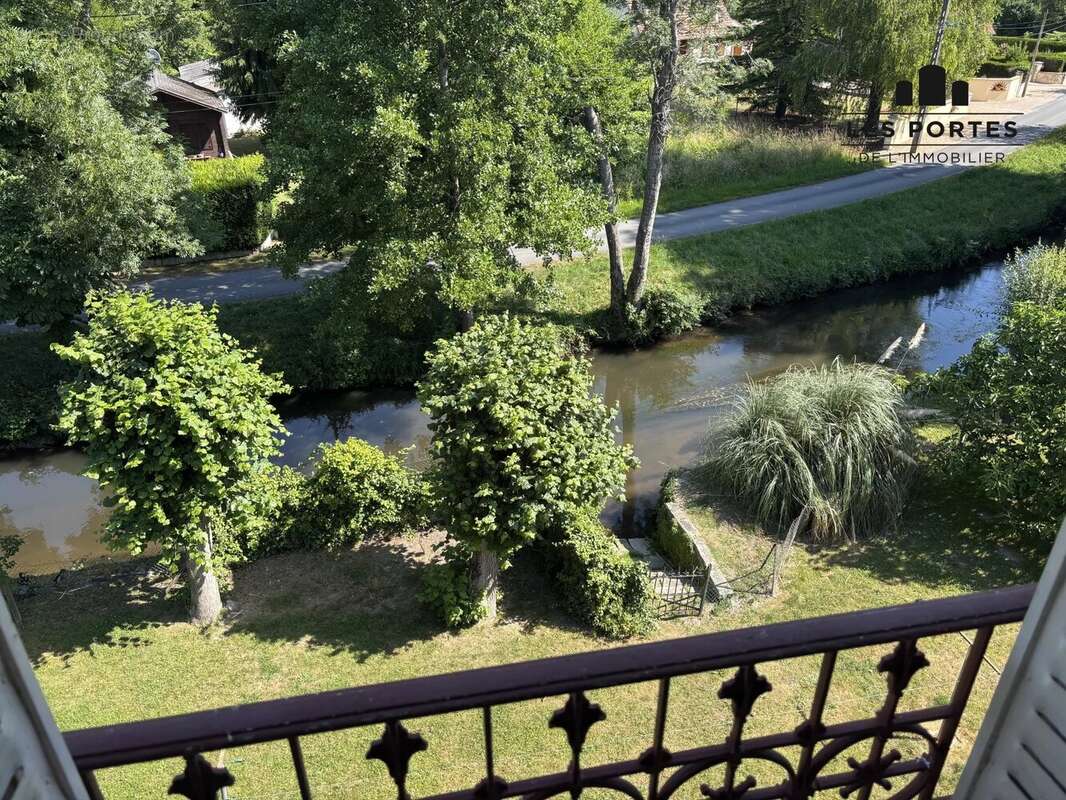 Appartement à MAISSE