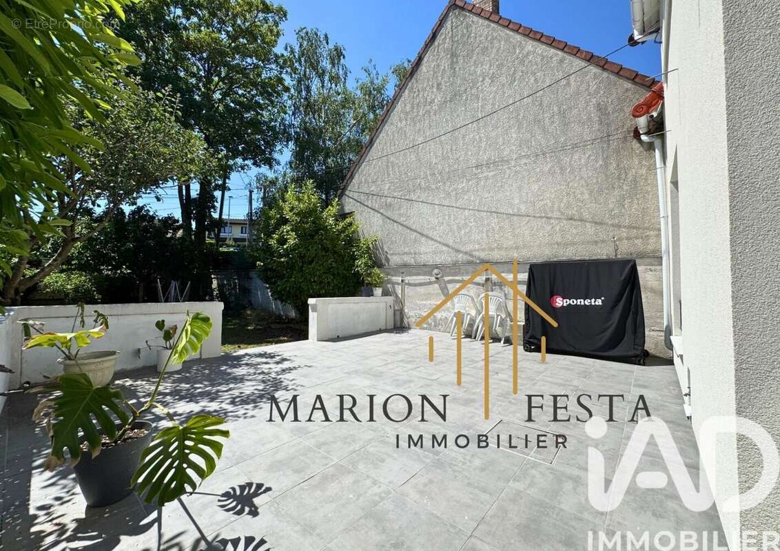 Photo 3 - Maison à COUBRON