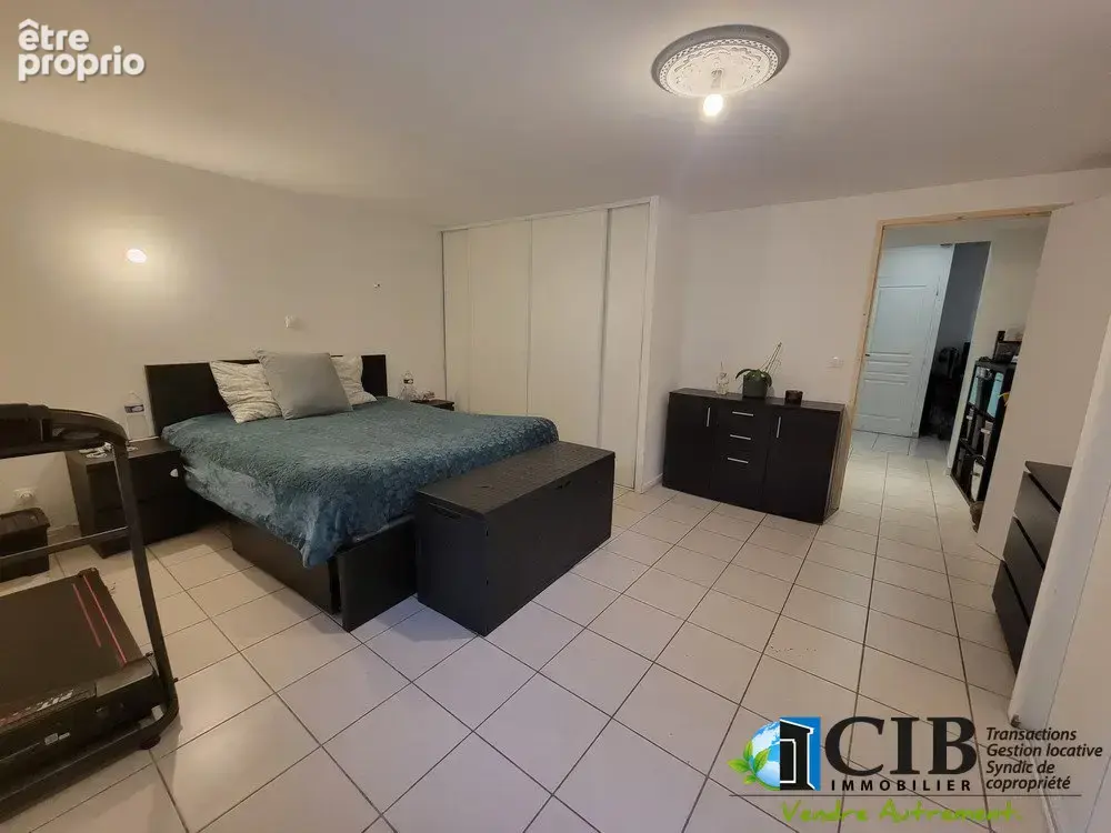 Maison 118 m2 habitables avec jardin et dépendance - photo 7