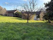 Terrain à TRELISSAC