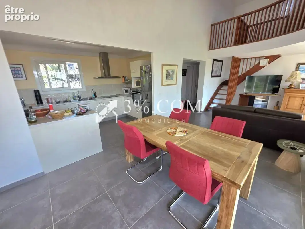 Villa rénovée avec piscine et vue mer à Boulouris - photo 6