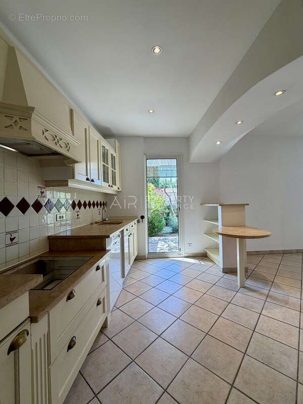 Maison à LOURMARIN
