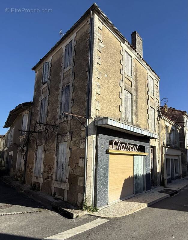 Appartement à VOULGEZAC