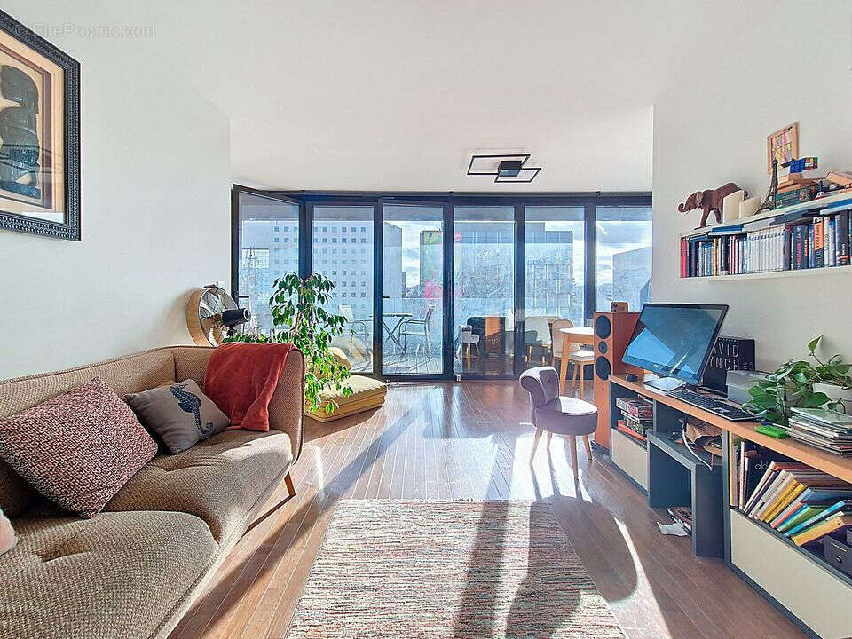 Appartement à NANTERRE