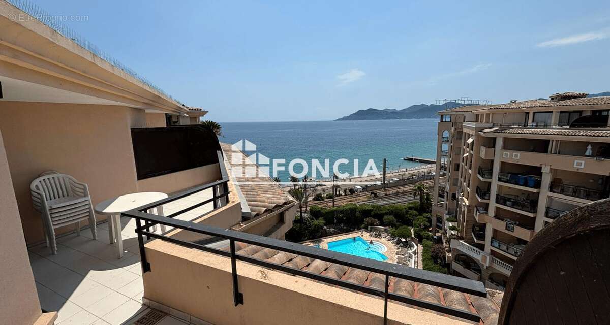 Appartement à CANNES