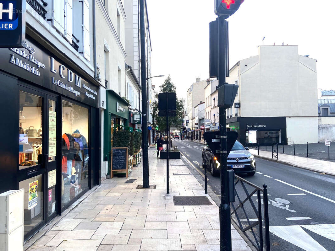Appartement à COURBEVOIE