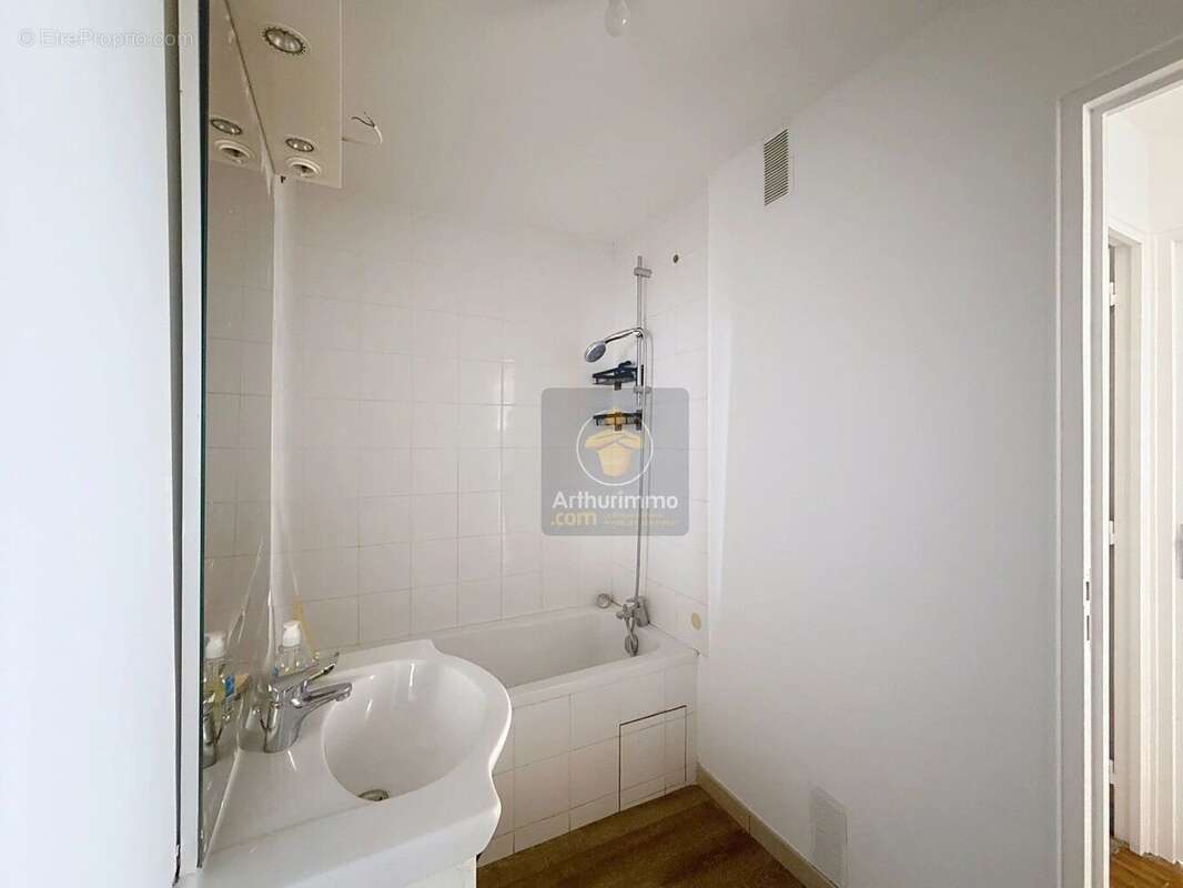 Appartement à VILLENEUVE-SAINT-GEORGES