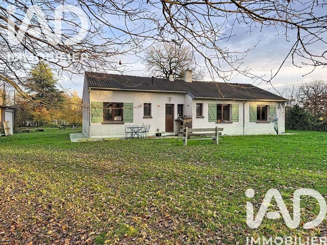 Photo 2 - Maison à THORAILLES