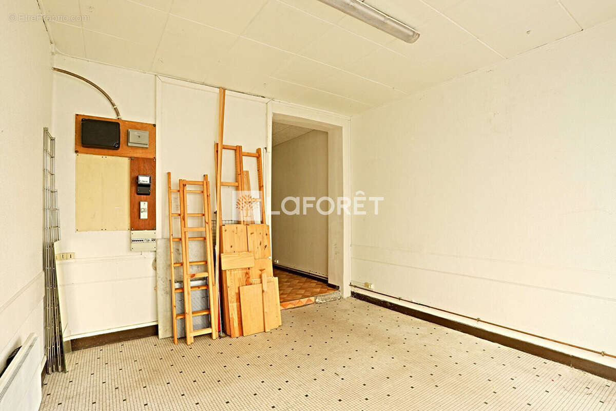 Commerce à MONTROUGE