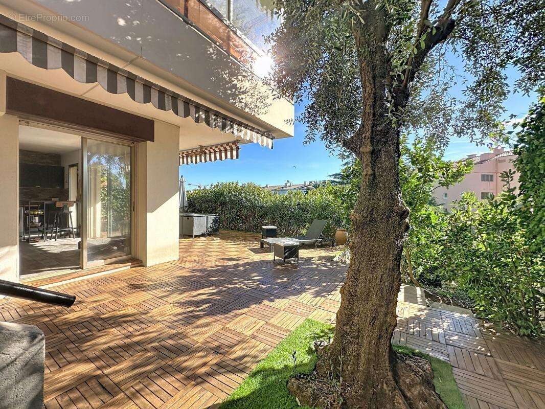 Appartement à CANNES