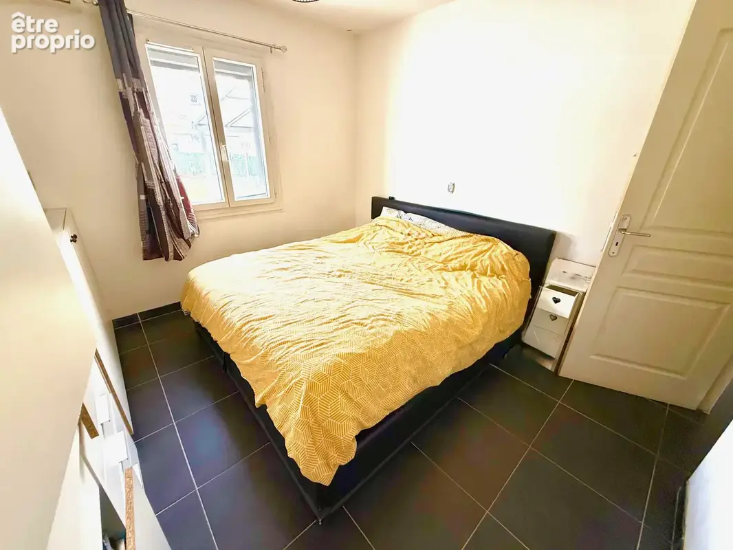 Belle maison de plain-pied de 105m2, garage double, boulodrome et piscine hors-sol - photo 16