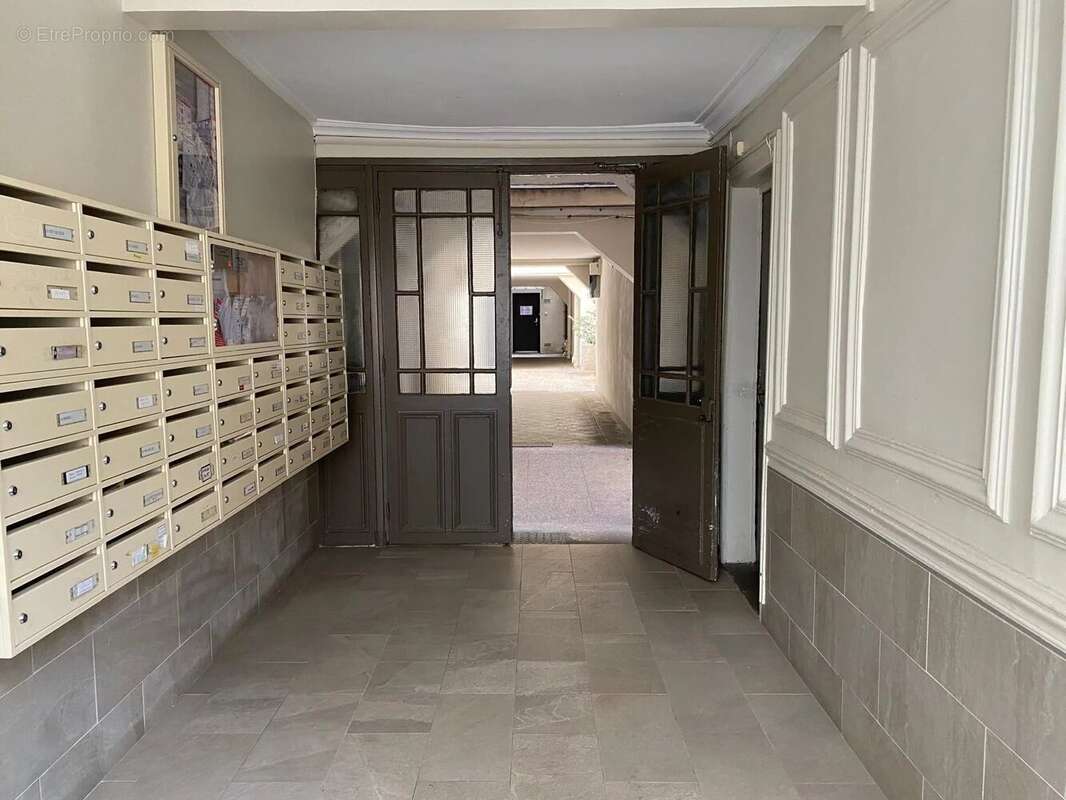 Appartement à PARIS-11E