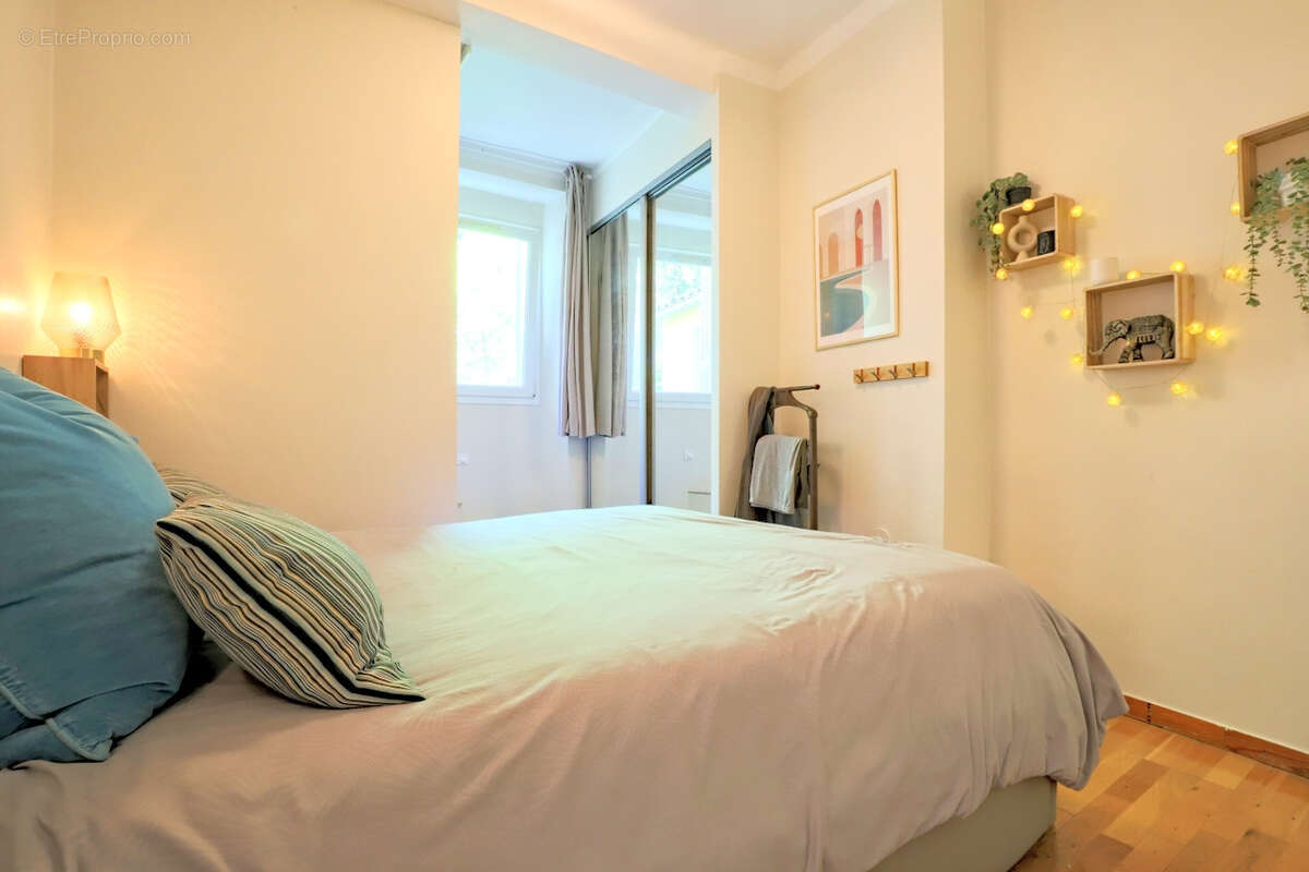 Appartement à HYERES